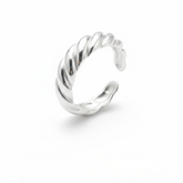 SG FASHION VAULT ADJUSTABLE CROSSIANT RING