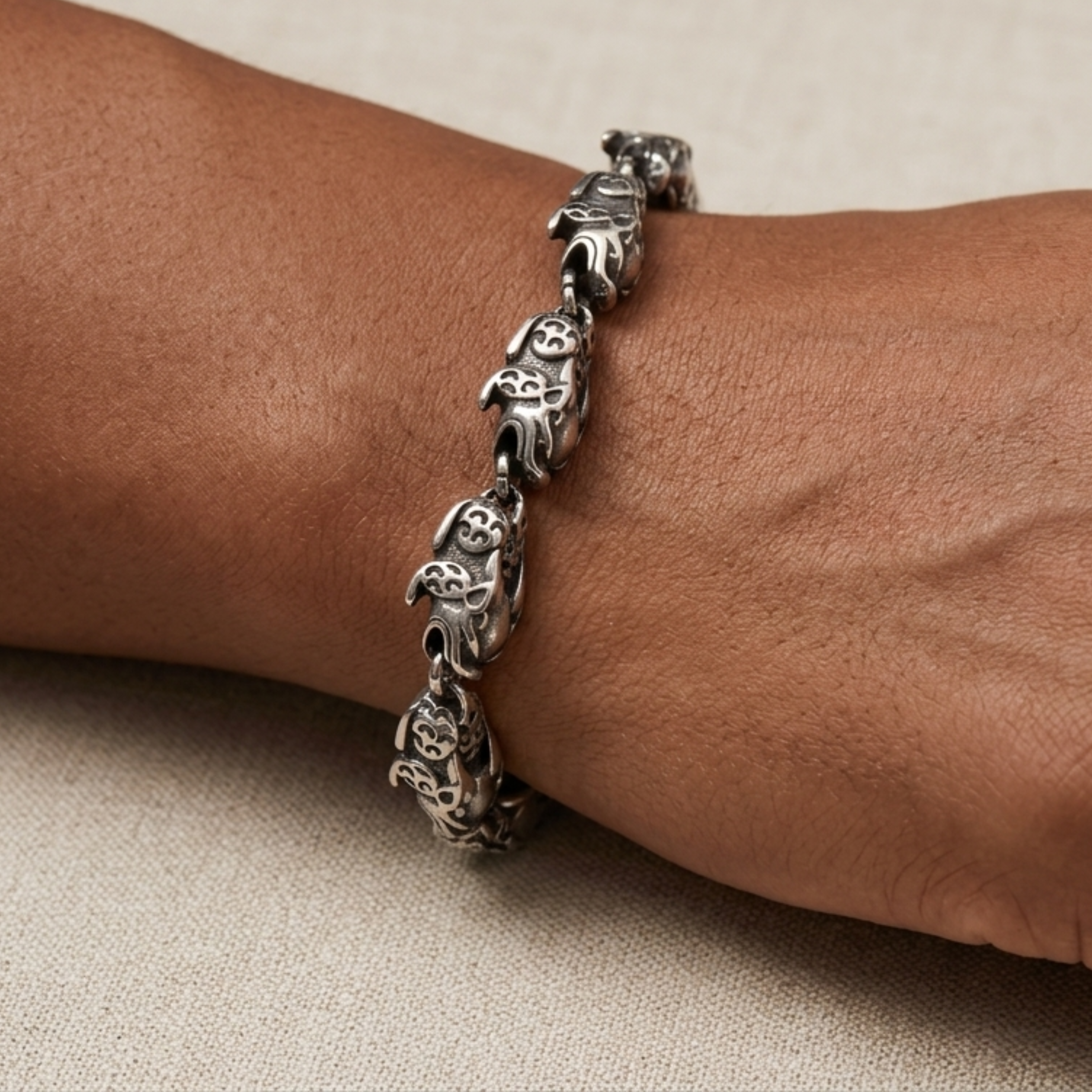 Sculpted Totem Link Bracelet