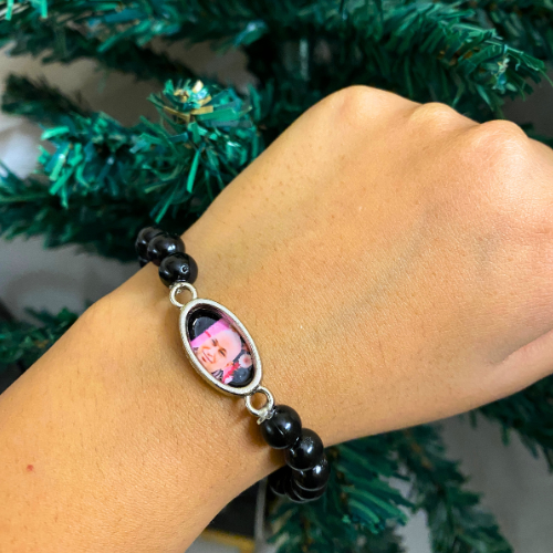 Protective Black Onyx & Evil Eye Guru Bracelet – Handcrafted Oval Photo Locket Mala
