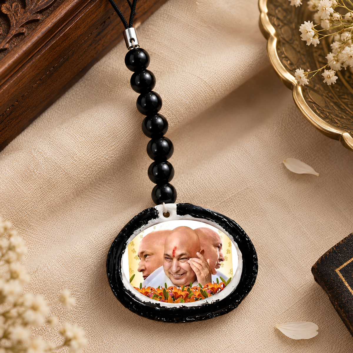 Guruji Swaroop Multipurpose Black Beaded Chain – Bag Charm & Keychain