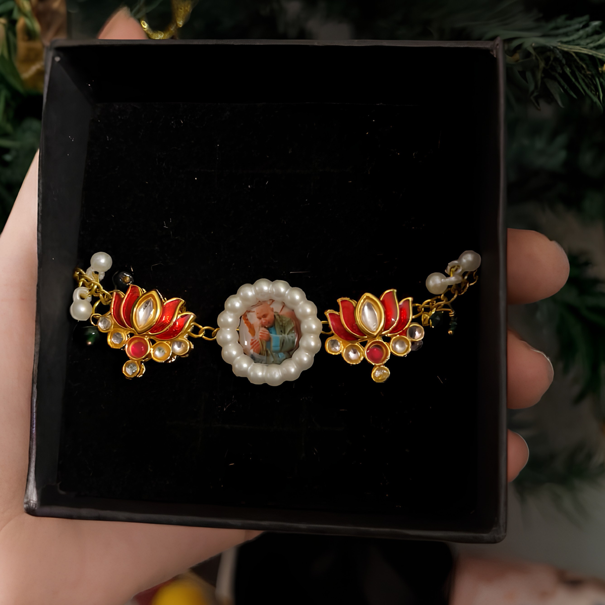 Guruji Aashirwad Bracelet: Featuring Vibrant Red Lotus & Stone Accents