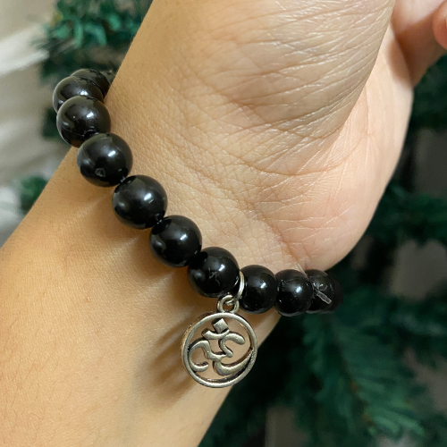 Classic Black Beads 'Jai Guru Ji' Devotional Bracelet with 'Om' Charm