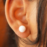 White Beauty Stud