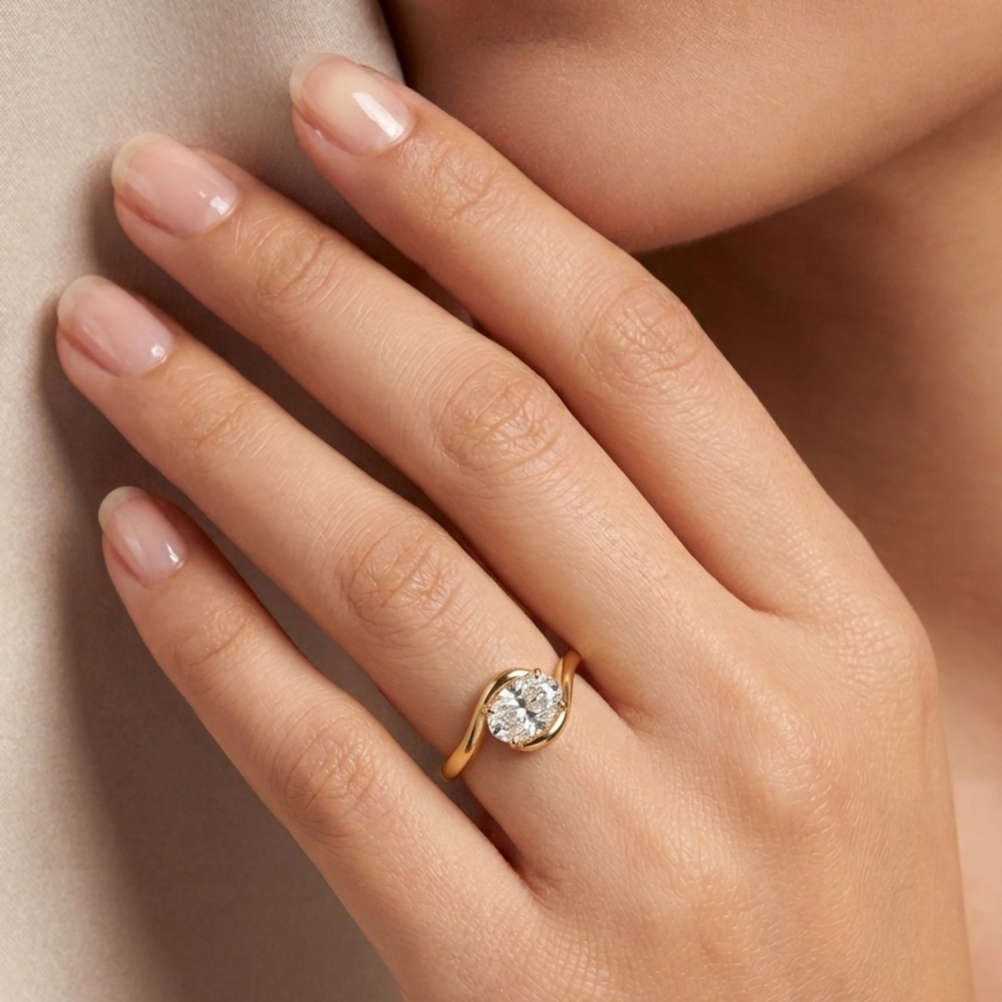 Swirl Oval Bypass Ring
