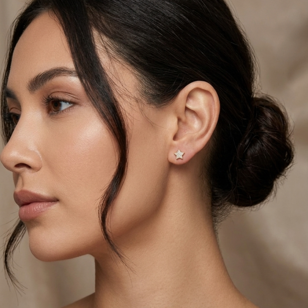 Star shaped studs D544