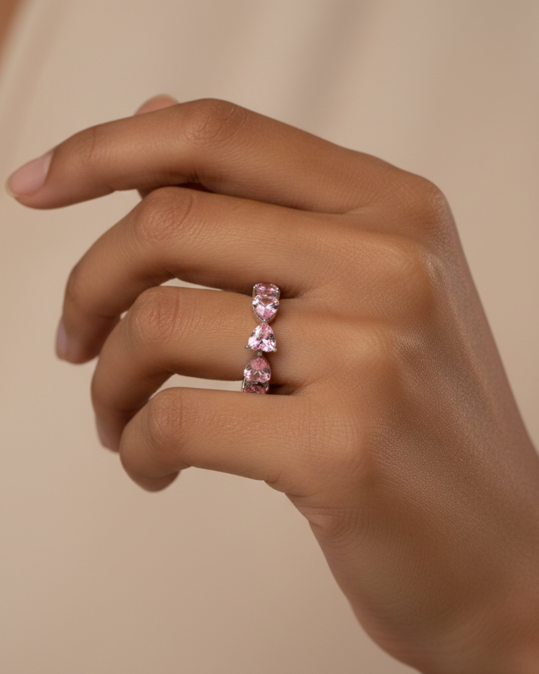 Heart Zircon Finger Band