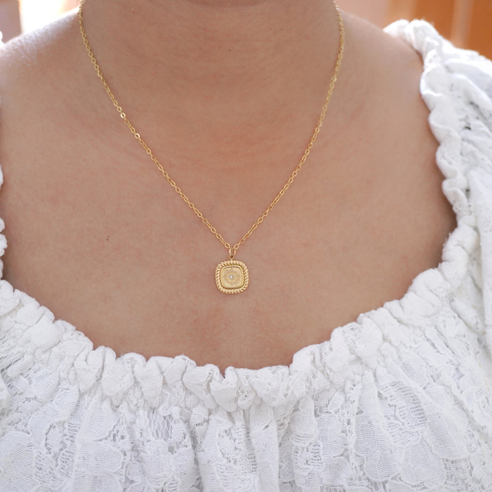 ABIGAIL PENDENT image 2