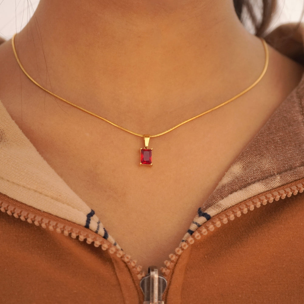 Mila red pendant image 4