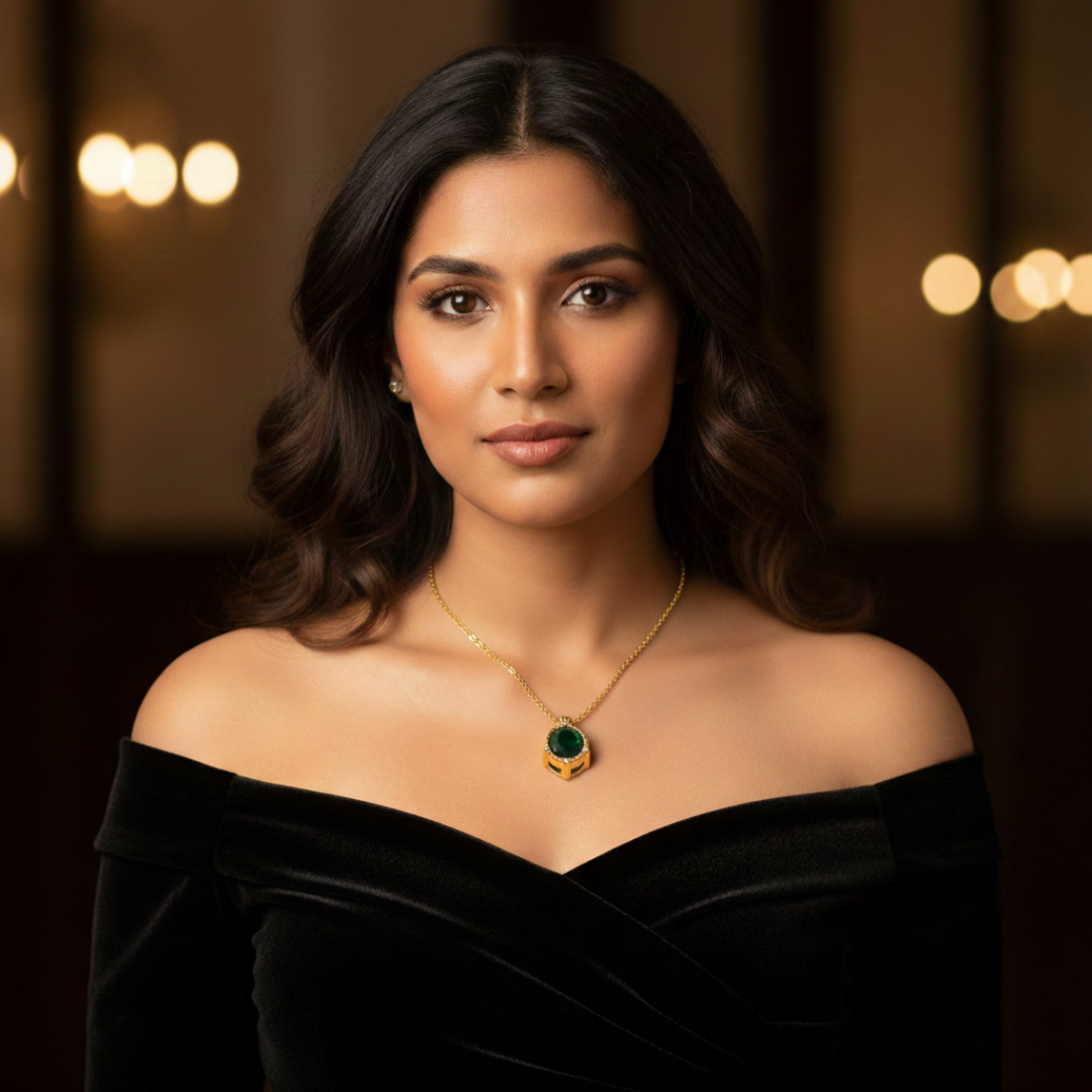 "Emerald Queen" Hexagonal Solitaire Pendant