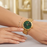 Timeless Elegance: The ATRAER Crimson & Gold Quartz Watch